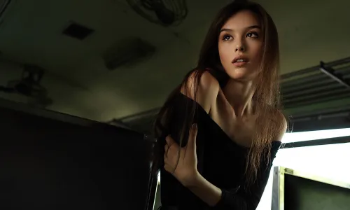 【19096】人物壁纸  4K 超清壁纸5120_3200@青蛙壁纸-笨猫小站