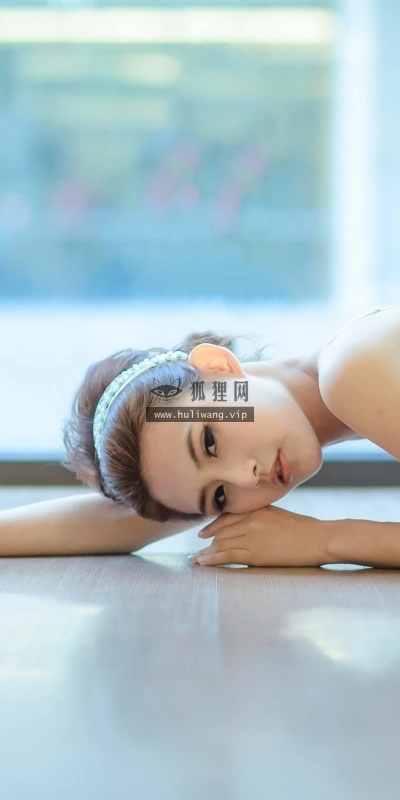 【20433】人物壁纸  2K 高清壁纸2560_1600@青蛙壁纸-笨猫小站