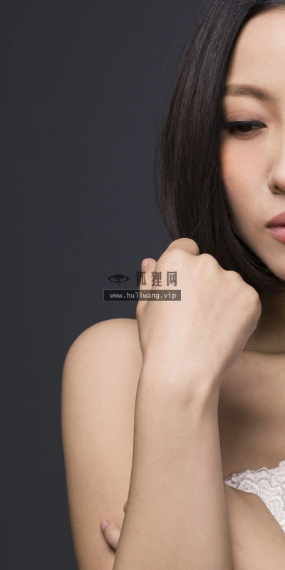 【20579】人物壁纸  2K 高清壁纸2560_1600@青蛙壁纸-笨猫小站