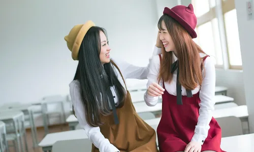 【20821】人物壁纸  2K 高清壁纸2560_1600@青蛙壁纸-笨猫小站