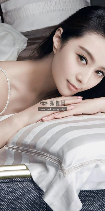 【21140】人物壁纸  2K 高清壁纸2560_1600@青蛙壁纸-笨猫小站